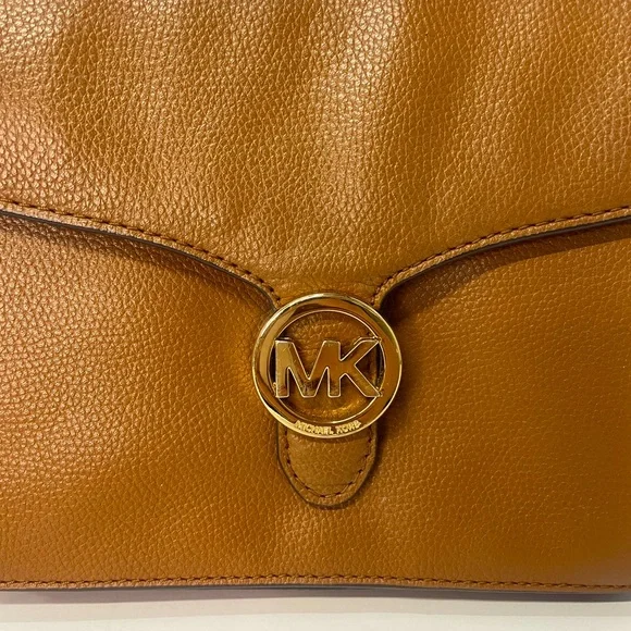 Michael Kors Vanna Medium Brown Pebbled Leather Crossbody Bag - Picture 3 of 11